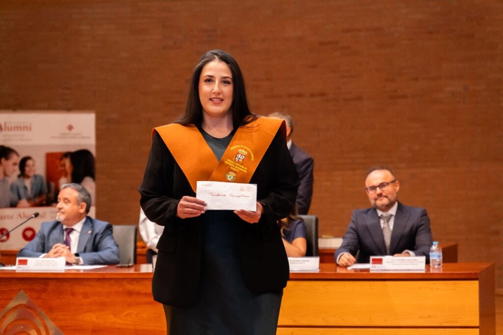Acto de Graduación 24 25 Premio TFG FC